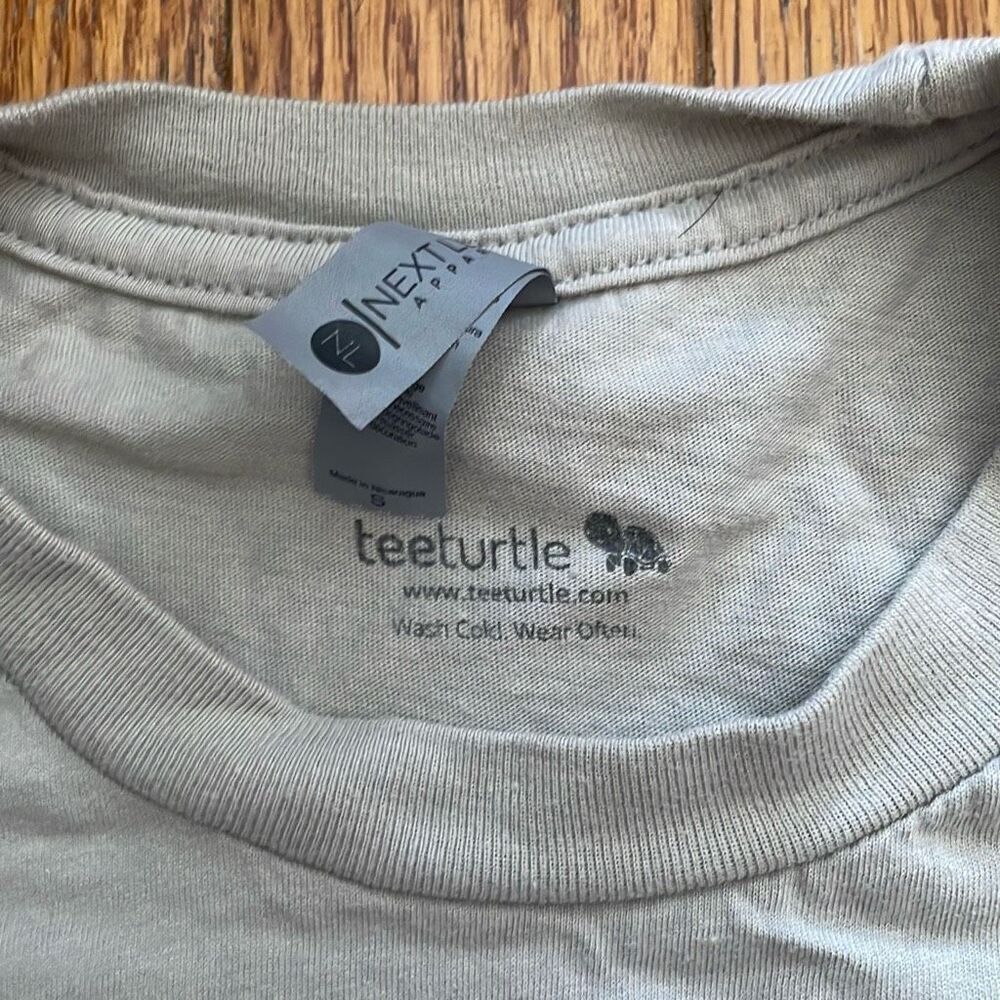 Bundle of 6 short sleeve women’s kawaii anime nature funny t shirts size small - Picture 14 of 16